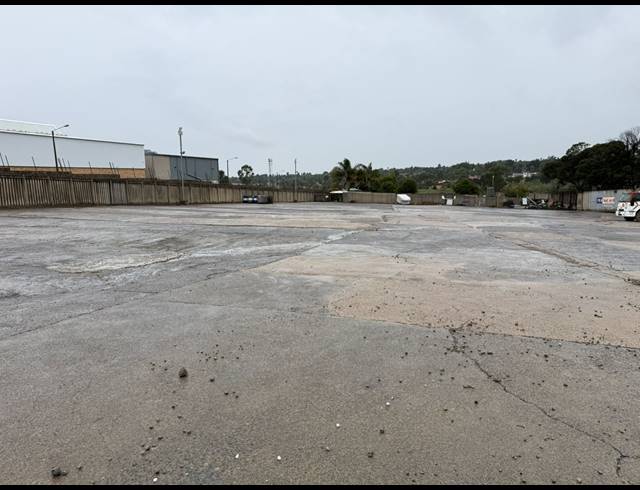 850M² WAREHOUSE TO LET IN CHLOORKOP
